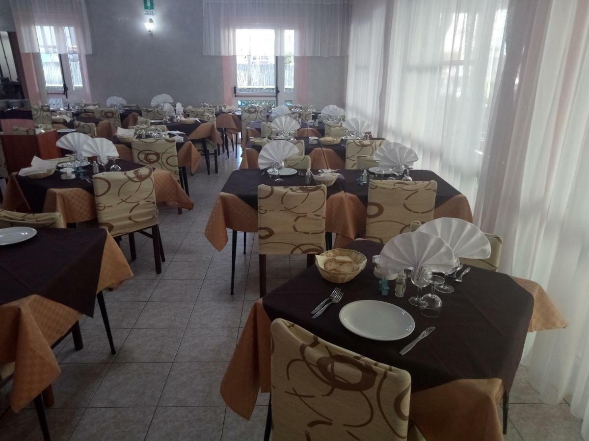 Hotel Alba Rimini Exteriér fotografie